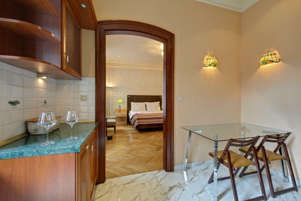 Apartamenty Tessa Jagiellonska Katoviçe Dış mekan fotoğraf